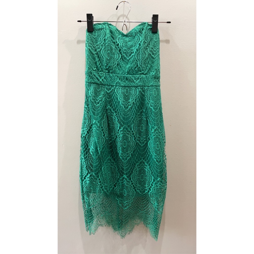 Lulus Strapless dress